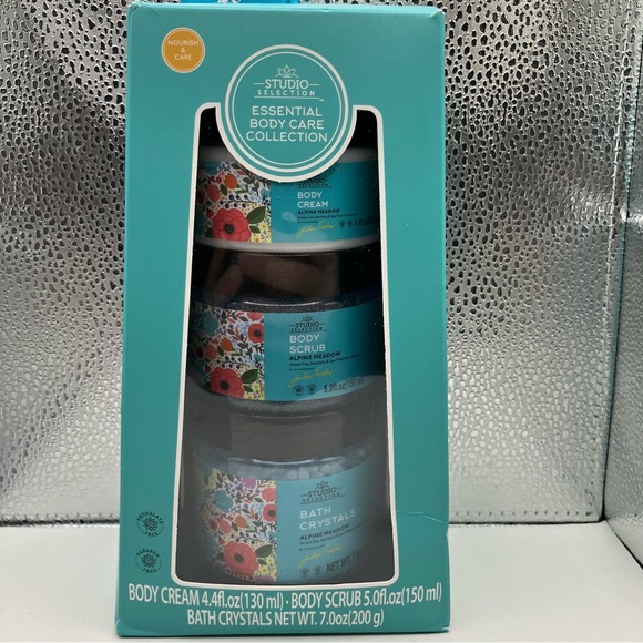 Body Care Set - Body Cream, Body Scrub, and Bath Crystals - Picture 1 of 6